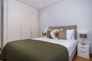 Mar e Sol Chic & Modern City Apartment