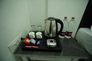 SwagStay Hotel Riviera