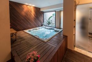 Yachting Hotel Mistral