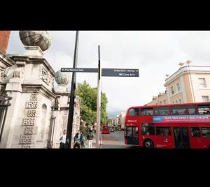 2 bed in central Greenwich waterview