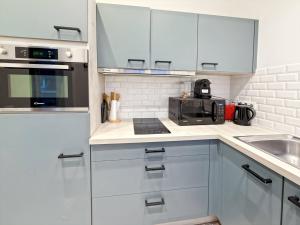 New Self Check In Studio 2 Floor Near Chatelain