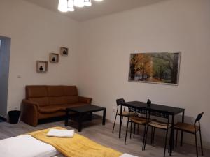 Cozy 1BR Apartment near U6 Schöpfwerk