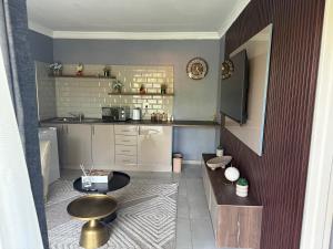 UbuntuLifeStyleEstate-Premium Suite