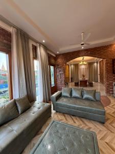 3 bhk villa with pool near Dwarka Expressway airport