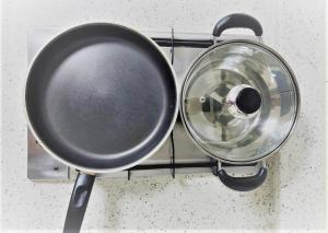 서울 홍대 풀게스트하우스 홍대입구역7번출구 넓은공간 2Room 단독전체사용 파티가능