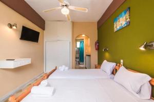 Southgate Apartments by MPS