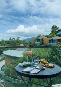 Soulful Stay Phuket -Distant Seaview and Mountain View Retreat, Patong