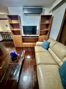 Suite Ejecutiva full equipo en Los Palos Grandes