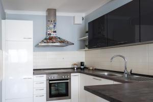 Urban and Cozy 1BDR APT, Garage parking