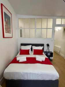 Pigalle Square - Modern apartment steps away from Moulin Rouge