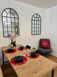 Pigalle Square - Modern apartment steps away from Moulin Rouge