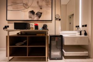 Rozn Place Apartments