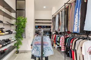 Cozy Corner- Dana Stays