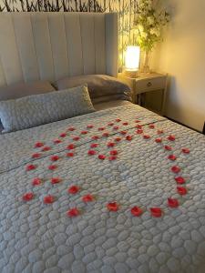 White River Retreats luxury lodges with Private Wood Fired Hot Tub