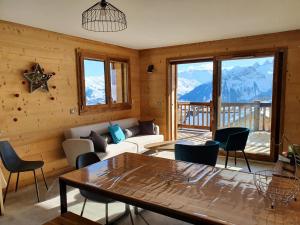 LODYSSEE La Tousssuire, skis au pied, Appt 8 personnes