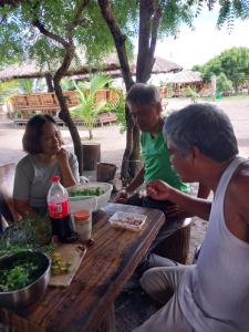 Beachfront Aircon Modern Kubo for 10 pax