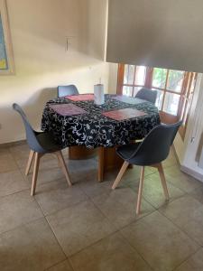 Amplio departamento monoambiente a metros del parque general San Martín