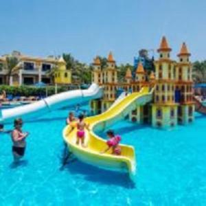 Mirage Bay Mina Land Resort & Aquapark