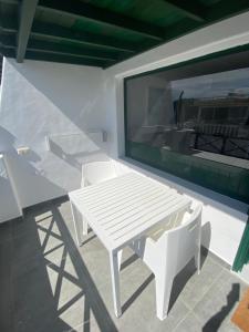 Suite4you 50 meters from the beach and main Avenue AC Wifi Int TV Channels