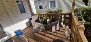 Mobil-home avec grande terrasse