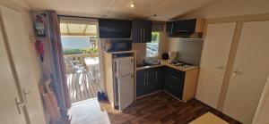 Mobil-home avec grande terrasse