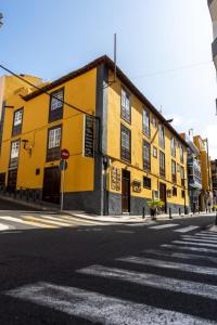 Casona Charco, Beautiful Apartment in the Historic Heart of Puerto