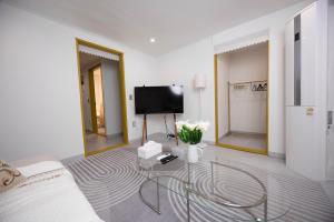 강남 감성 스테이 양재역 5분 럭셔리 하우스 신축급 리모델링