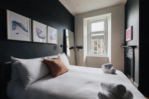 Fresh Stylish West End Flat