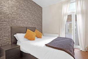 Trendy 3BR Flat-London Westfield & Tube-Shepherd