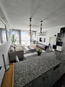 Magnificent one-bedroom apartment with sea view