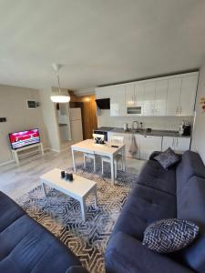 Utopia Suite 1 arti 1