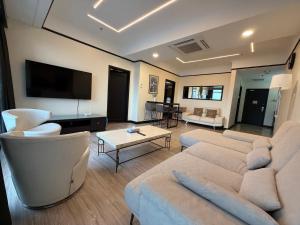 Rainbow Suites At Times Square KL Family Apartment