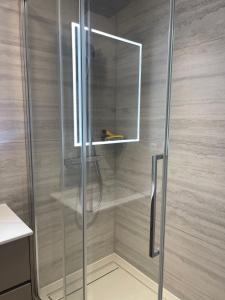 Habitación privada con baño y wifi gratis