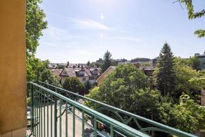 Central - Balcony - Green - Quiet