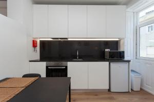 Your Base Porto s Art District Apt 11