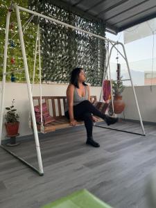 Estudiantes UTP o Voluntarios Hab vista a los Volcanes y terraza baño compartido