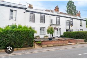 The Annexe Westbury House