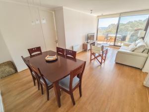 Depto para 5 con vista al mar, bosque y piscina