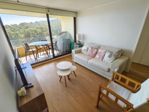 Depto para 5 con vista al mar, bosque y piscina