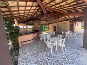 Condominio Villa Aurora, 150m da Praia de Taperapuam!