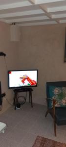 Barn Retreat with Mountain Views