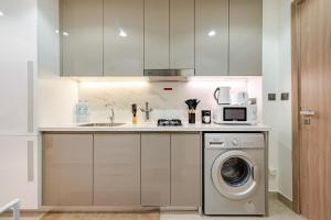 Ramaira Homes Azizi Riviera 26 by Vacay Xeal
