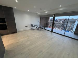 Boleyn Apartment in London