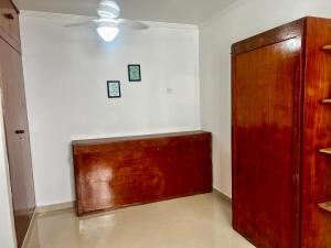 Kitnet pé na areia praia Tupi