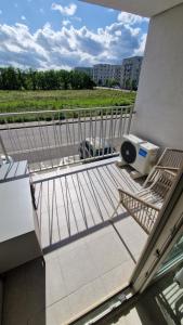 SkyFlat Bratislava-New Apartment near Airport Free Parking