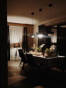 Brīvdienu māja & pirts meža vidū - Saraiķu Sanderi