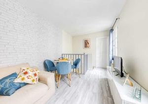 Parking gratuit I Duplex gare 2min I Paris direct15min