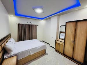 Royal Palace Studio 1