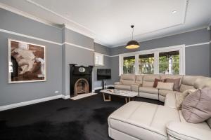 Poolside at Kindrogan - St Kilda