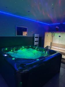 Pure Private Spa Experience for 5 people